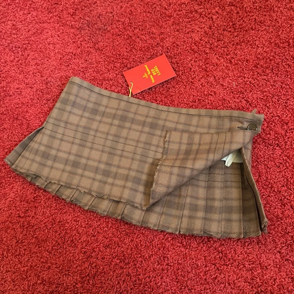 Vivienne Westwood AW16 NWT “MINI KILT” RARE SMALL - Picture 4 of 16